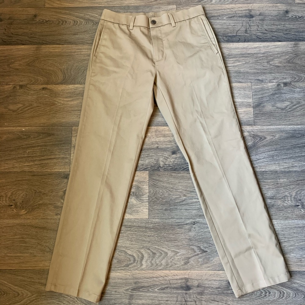 Haggar Size 32x32 Khaki Pants